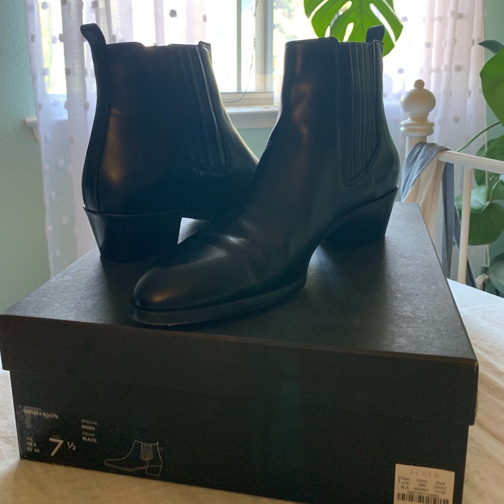 Chelsea Boots